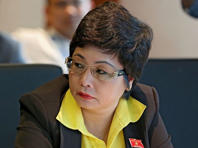 Bai nhiem dai bieu Quoc hoi Chau Thi Thu Nga hinh anh