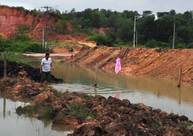 Dieu tra vu hai chi em om nhau chet duoi duoi ho cong trinh hinh anh