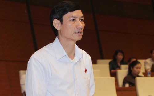 Đại biểu Đỗ Văn Vẻ đề nghị bổ sung quy định về bảo đảm chất lượng bản tin dự báo, cảnh báo..