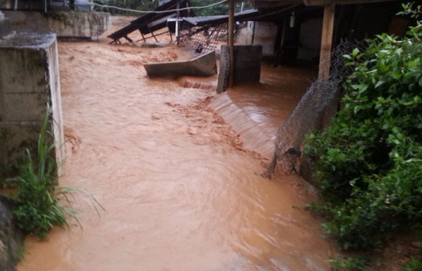 Son La chim trong bien nuoc, 8 nguoi chet va mat tich hinh anh