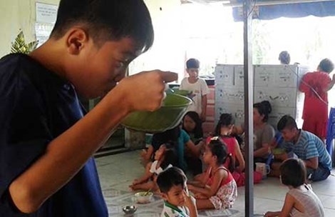 Lang SOS san sang nhan tre o nha Hanh Phuc hinh anh