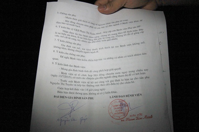 Biên bản cuộc họp giữa bệnh viện và người nhà nạn nhân trong chiều ngày 13/7.
