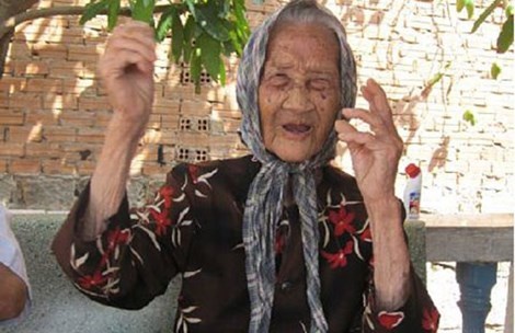 Ba ma huyen thoai tu tran hinh anh