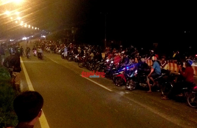 Xe “cọp” so kè tốc trên quốc lộ 51 (TP.Biên Hòa, tỉnh Đồng Nai).