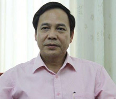 Nhieu van de lon phat lo sau mua lu hinh anh
