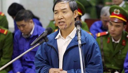 Tranh cai quanh de nghi bo an tu voi toi tham nhung hinh anh