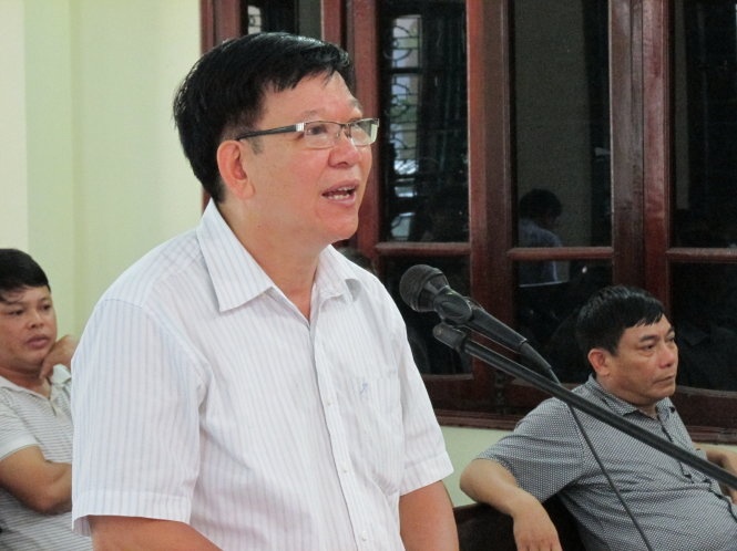 Ông Lương Ngọc Phi tại tòa sáng 4/8.