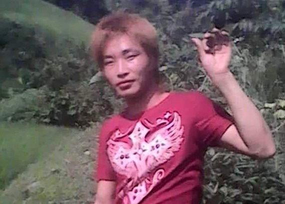 Nghi can giet 4 nguoi o Yen Bai dang bo tron cung co gai hinh anh