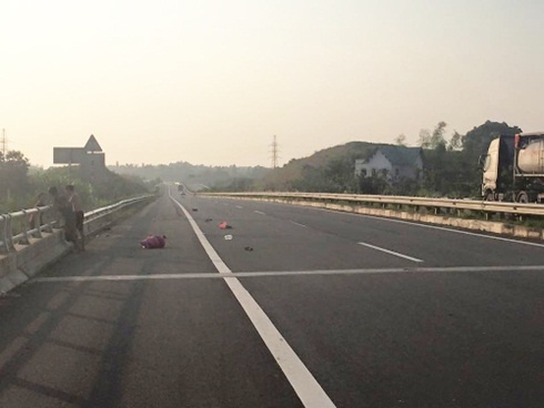 Đoạn đường xảy ra vụ tai nạn.