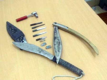 Mang dao di an trom bi phat hien hinh anh