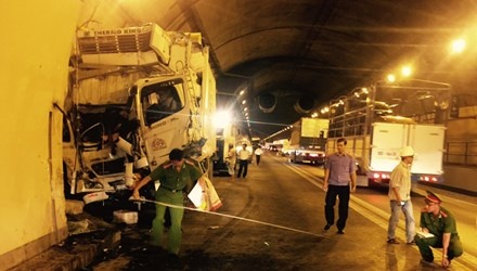 Vi sao tai nan xay ra lien tuc trong ham Hai Van? hinh anh