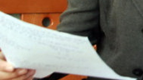 Nhieu giam doc so xin nghi cong tac vi het tuoi tai cu hinh anh