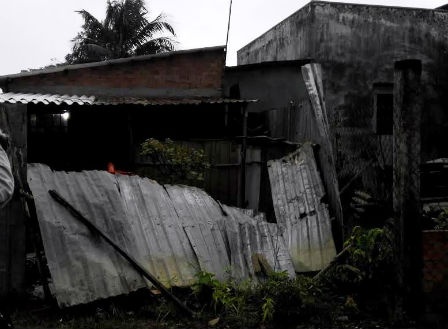 Căn chòi nơi cặp tình nhân bị phát hiện.