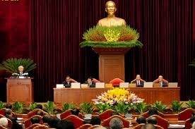 Bo Chinh tri cho y kien ve phuong an nhan su 7 tinh, thanh hinh anh