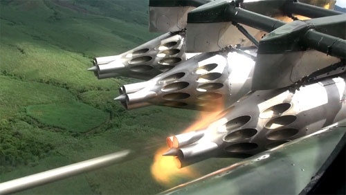 Truc thang Su doan 371 ban rocket tieu diet muc tieu mat dat hinh anh