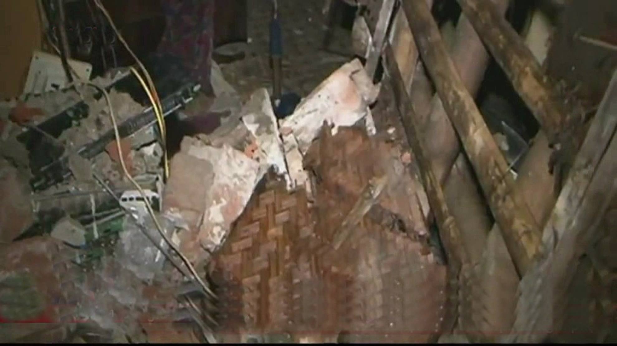 Vu no sap nha o Nam Dinh do ro khi gas hinh anh