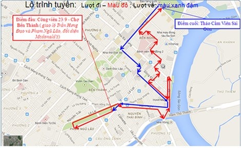 Mo xe buyt dien qua pho di bo Nguyen Hue hinh anh