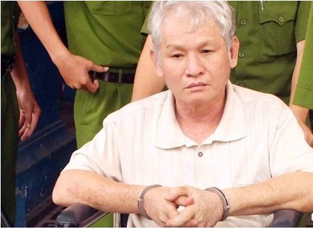 Cuoc 'ky ngo' trong trai giam cua tuong cuop mau lanh hinh anh