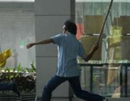 Danh chet ban trai cua vo cu do ghen tuong hinh anh