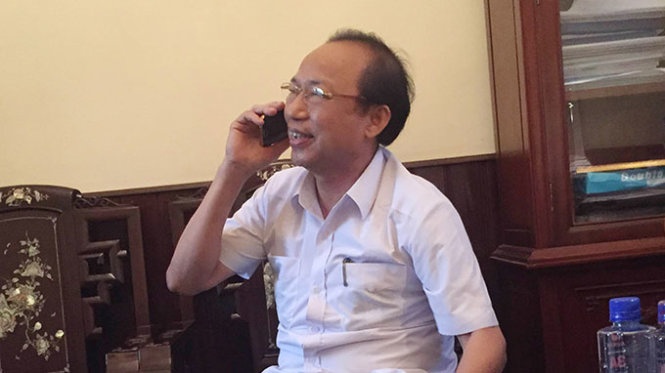 Bi thu thi uy 'bo tri' nguoi than vao vi tri chu chot hinh anh