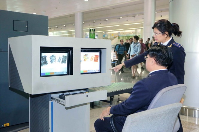 Hai quan, An ninh hang khong cung soi chieu dam bao an toan hinh anh