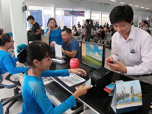 Thoi gian ban ve tau tet chang ngan cua ga Sai Gon hinh anh