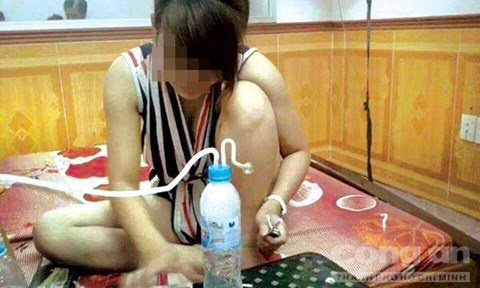 Một người đang say thuốc.