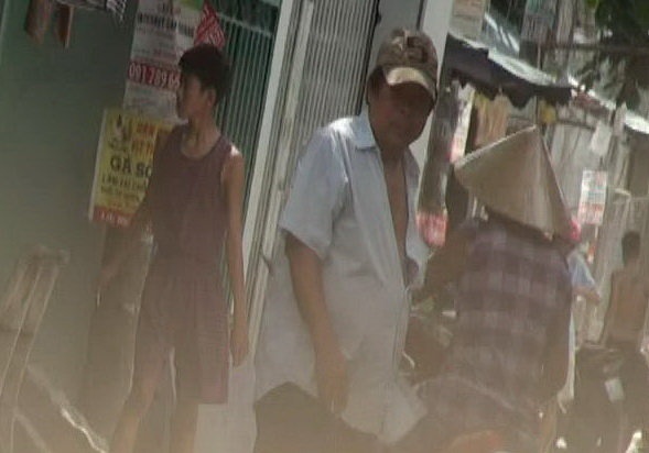 Nha xe cuop tien khach: Dinh chi cong tac pho giam doc hinh anh