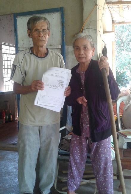 Vợ chồng ông Cảnh cho rằng khoản bồi thường 250 triệu là chưa thỏa đáng nên tiếp tục đòi bồi thường thêm.