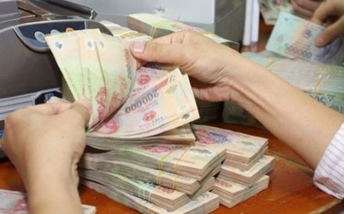 Thu quy 'thut ket' 2 ty, lanh dao cong an bi dieu chuyen hinh anh