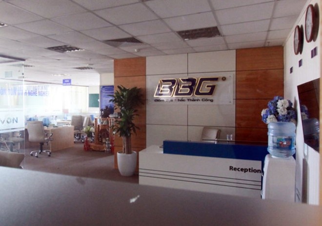 Khoi to them 8 giam doc vu san vang trai phep BBG hinh anh