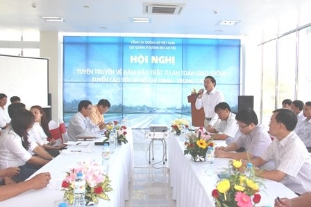 Hội nghị tuyên truyền đảm bảo TTATGT trên cao tốc TP HCM - Trung Lương.