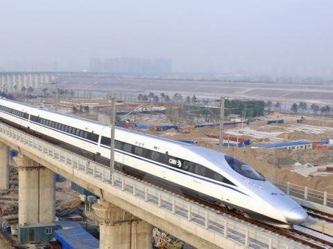 Trung Quoc muon giup Viet Nam lam duong sat 200 km/h hinh anh
