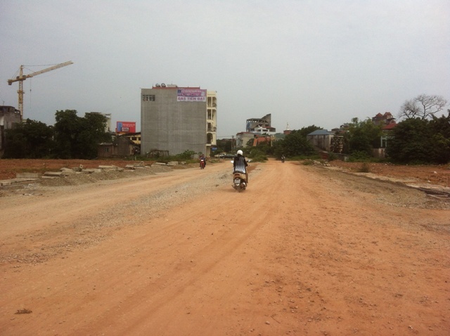 8 doi bi thu, chu tich tinh chua xong 1,5 km duong hinh anh