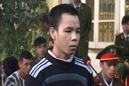 Xin ruou khong duoc, vac dao di giet nguoi hinh anh