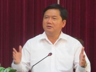 Cach chuc Tong giam doc mua toa xe Trung Quoc qua su dung hinh anh