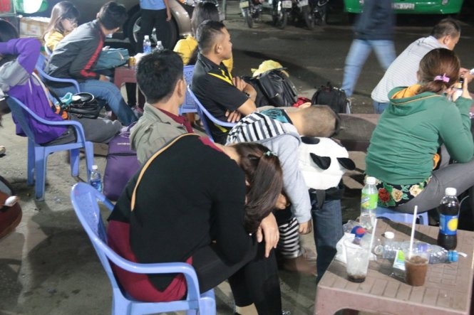 Nha xe 'gai khach', lay tien gap doi, gap ba hinh anh