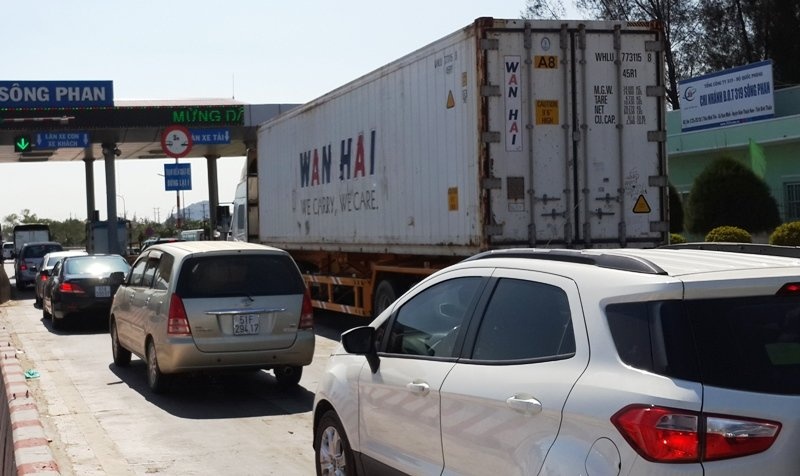 Khong thu phi thi tiec, thu thi tac duong hinh anh