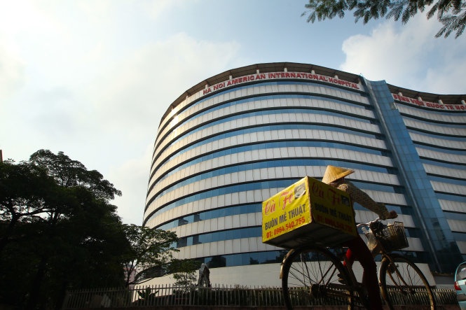 Bi an nhung benh vien Sai Gon, Ha Noi xay mai khong xong hinh anh