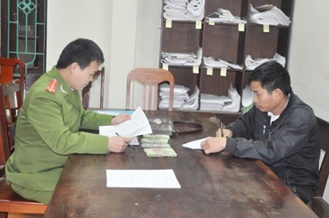 mo cua oto trom tui xach anh 1