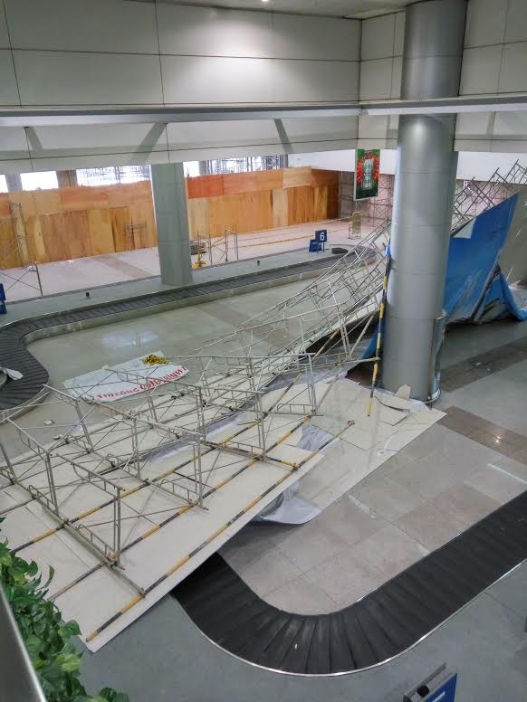 sap gian giao o nha ga quoc te anh 1