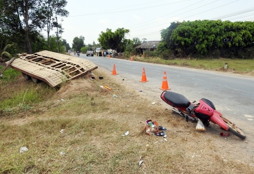 Ro mooc tu che tuot khoi xe dam chet 2 phu nu hinh anh