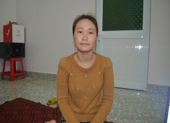 vào nhà cướp dây chuyền kim cương ảnh 1 vao nha cuop day chuyen kim cuong anh 1