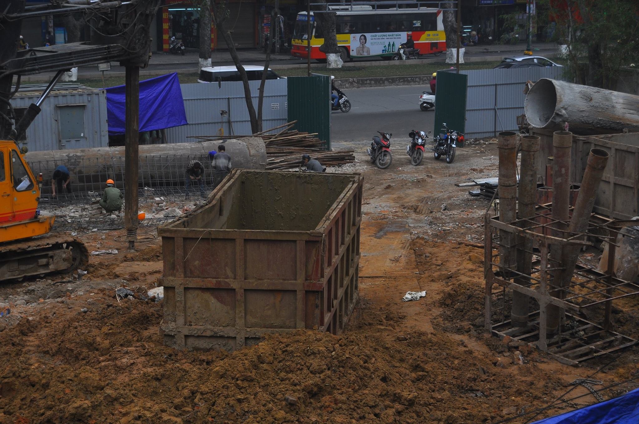 Cần cẩu gẫy ảnh 3 Can cau gay anh 3