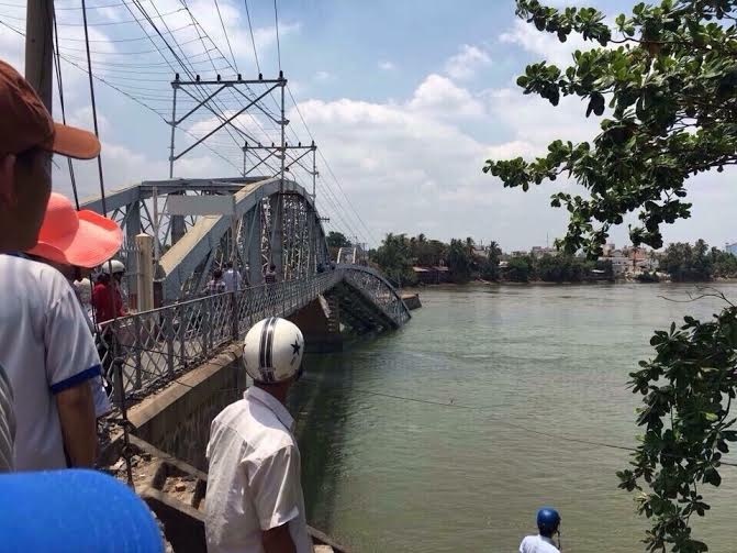 Sập Cầu Ghềnh Ở Biên Hoà ảnh 5 Sap Cau Ghenh O Bien Hoa anh 5