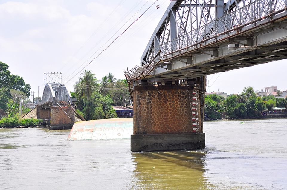 Sập Cầu Ghềnh Ở Biên Hoà ảnh 4 Sap Cau Ghenh O Bien Hoa anh 4