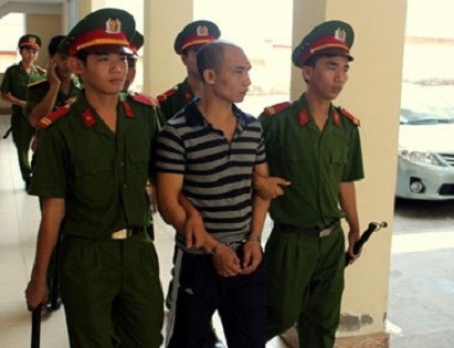 Án mạng sau cuộc yêu lén lút ảnh 1 An mang sau cuoc yeu len lut anh 1