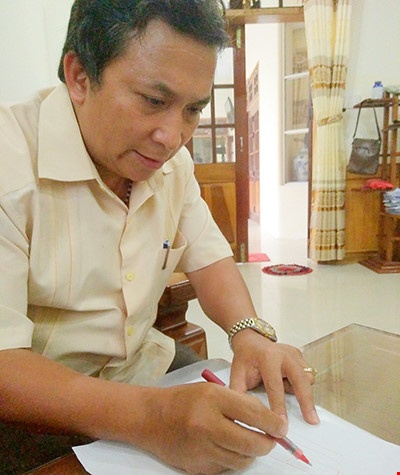 Bi thu huyen dao ham xuyen nui anh 1