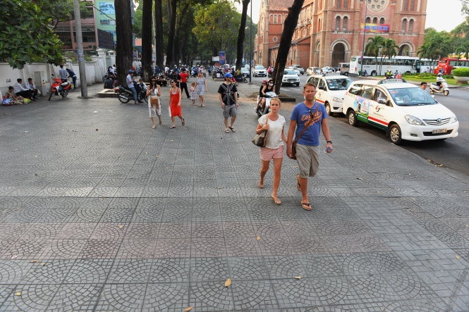 Lát đá granit vỉa hè ảnh 2 Lat da granit via he anh 2