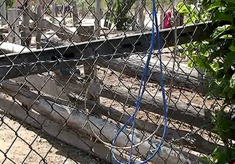 Day dien dinh hang rao lam be gai 13 tuoi tu vong hinh anh